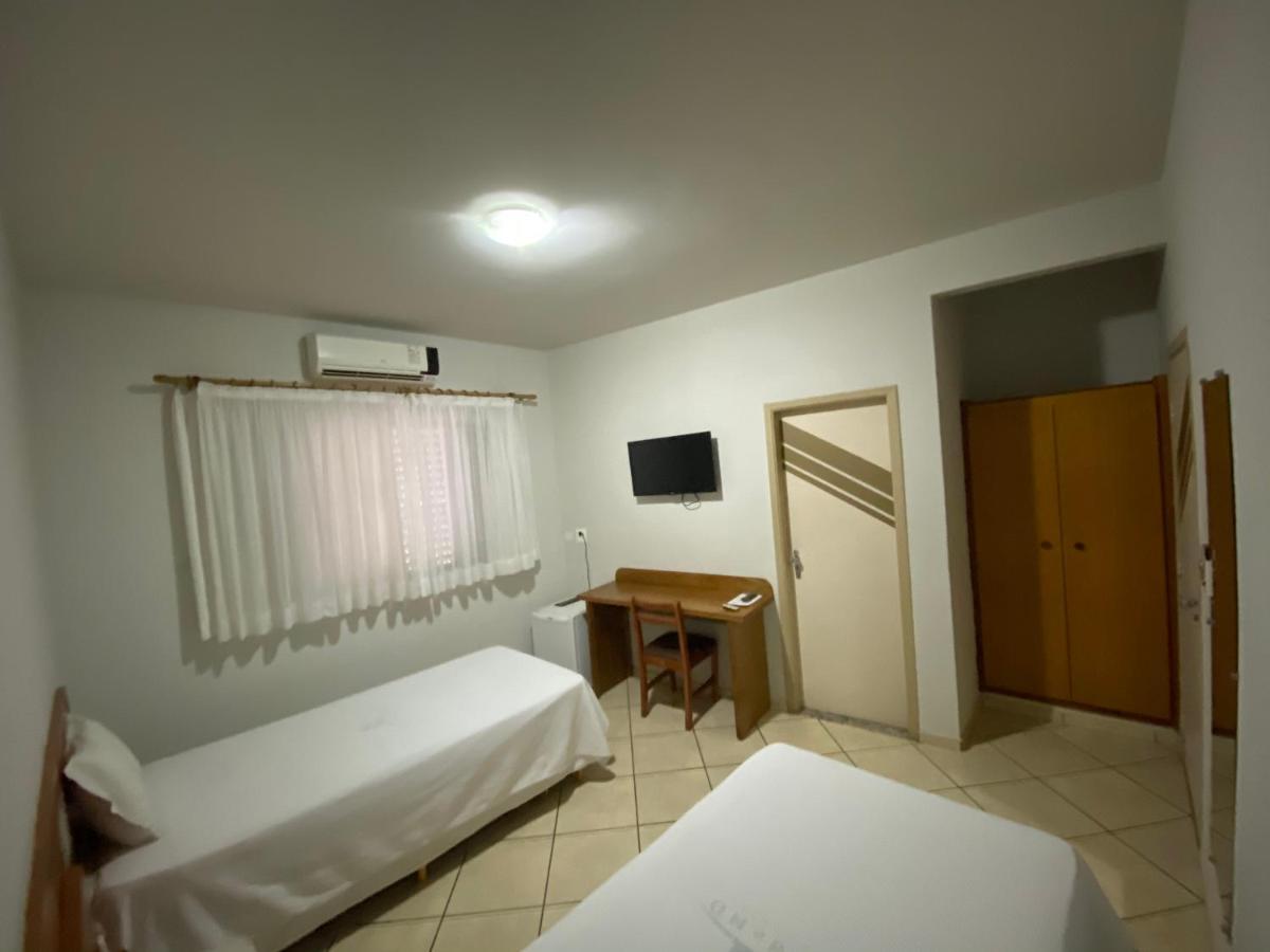 Onix Hotel Асис Экстерьер фото